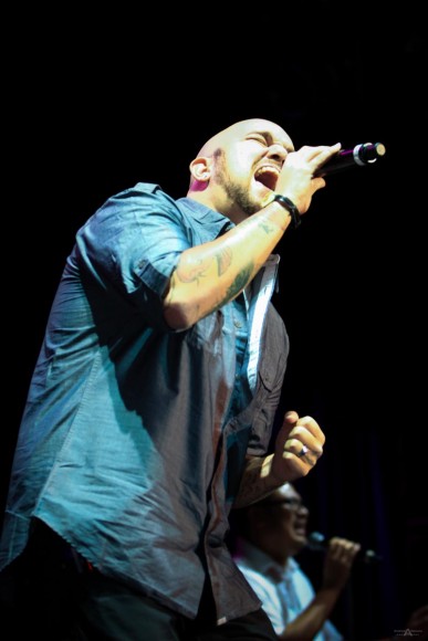 Aaron Mason performing at Viejas, February 28, 2014, by Andrew Abouna Photography
