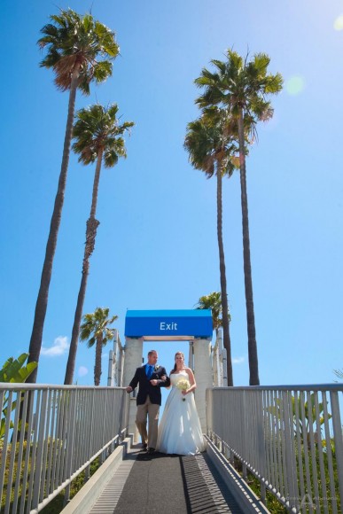 Laura and Dave Yacht Wedding Photos by San Diego Wedidng Photographer Andrew Abouna