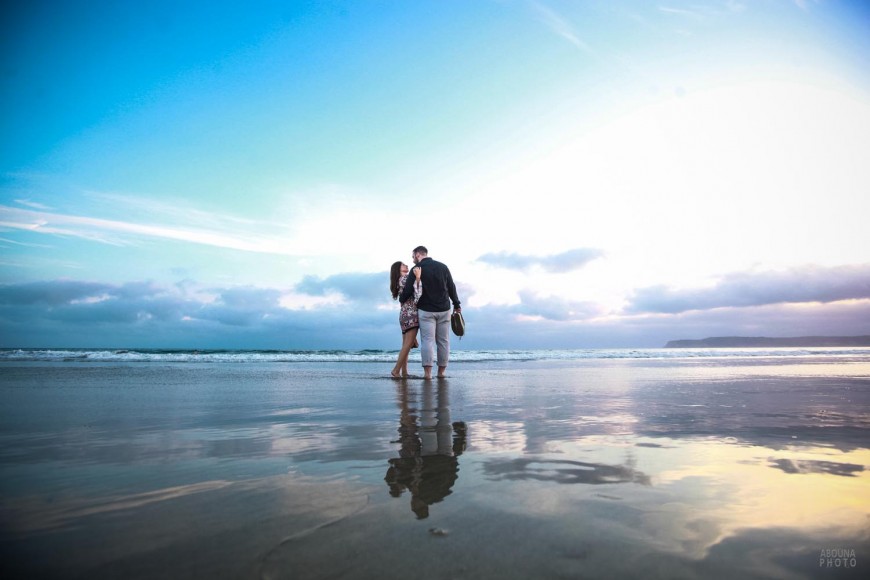 Engagement Photos on the Beach in San Diego - AbounaPhoto